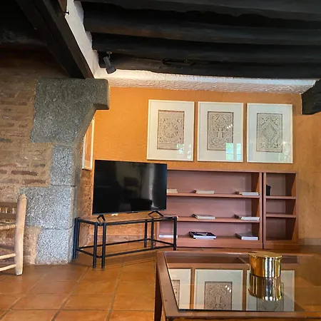 别墅 Finca Valdegrullas *