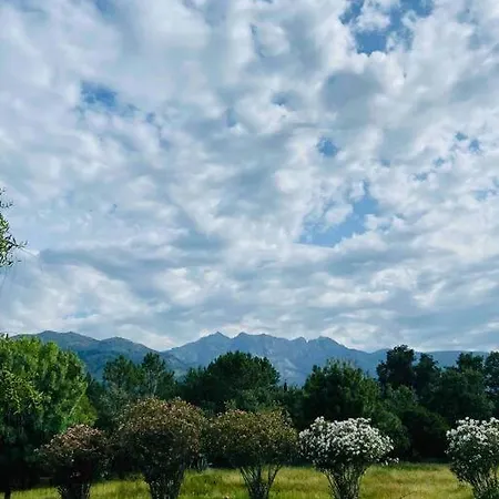 Finca Valdegrullas 坎德莱达