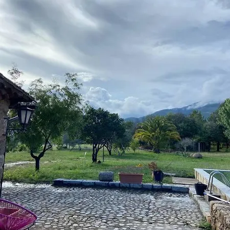 Finca Valdegrullas 坎德莱达
